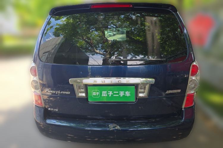 Used Buick GL8 2006 Lu Zun 3.0L XT Navigation Edition Rear