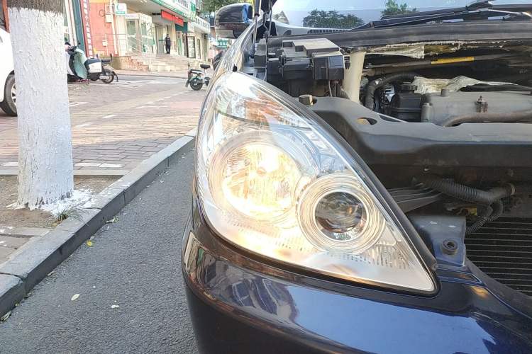 Used Buick GL8 2006 Lu Zun 3.0L CT Comfort Edition Right Front Headlight