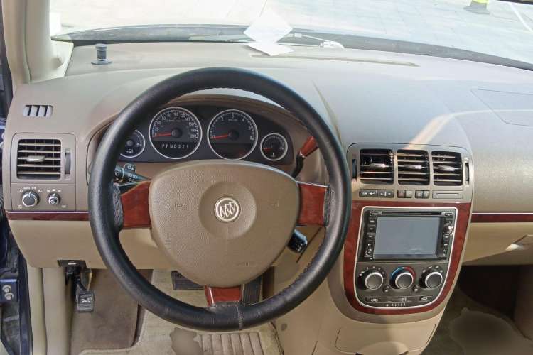 Used Buick GL8 2006 Lu Zun 3.0L CT Comfort Edition Steering Wheel