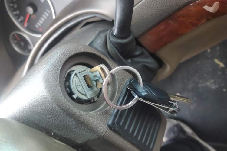 Used Buick GL8 2006 Lu Zun 3.0L CT Comfort Edition Vehicle Key