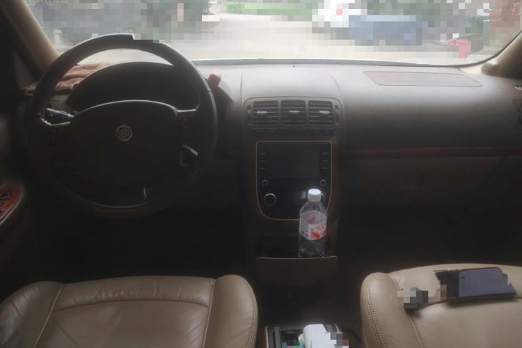 Used Buick GL8 2006 Lu Zun 3.0L XT Navigation Edition Center Console