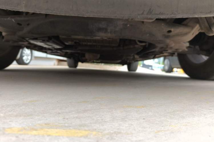 Used Buick GL8 2006 Lu Zun 3.0L XT Navigation Edition Chassis Front