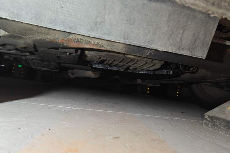 Used Buick GL8 2006 Lu Zun 3.0L LT Luxury Edition Chassis Front