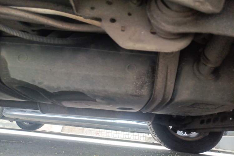 Used Buick GL8 2006 Lu Zun 3.0L GT Elite Edition Chassis Rear Left