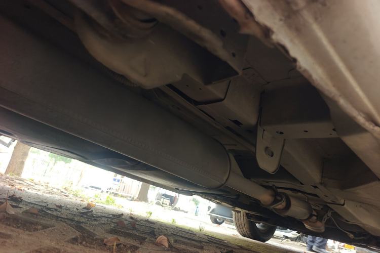 Used Buick GL8 2006 Lu Zun 3.0L CT Comfort Edition Chassis Rear Right