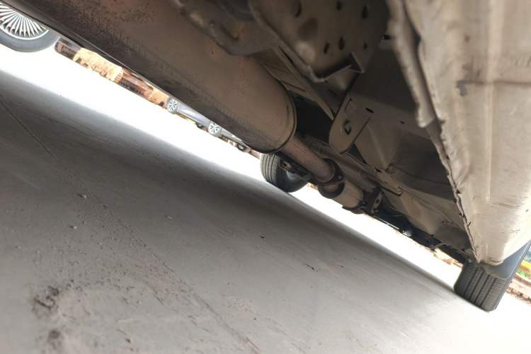 Used Buick GL8 2006 Lu Zun 3.0L XT Navigation Edition Chassis Rear Right