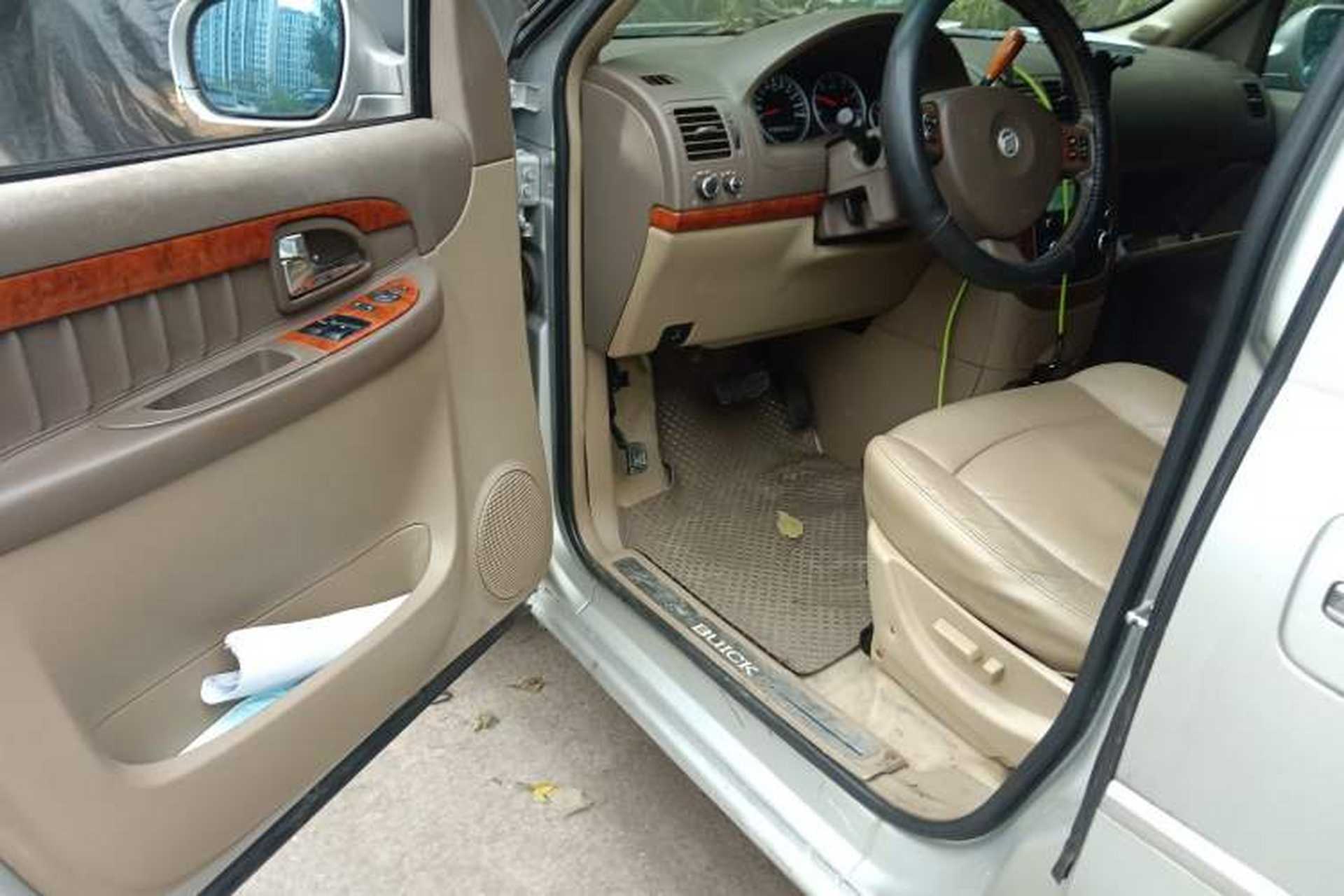 Used Buick GL8 2006 Lu Zun 3.0L LT Luxury Edition Driver Seat