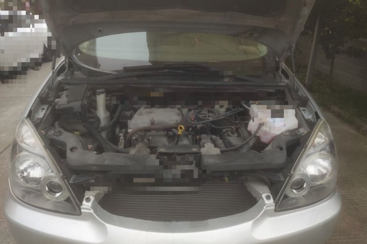 Used Buick GL8 2006 Lu Zun 3.0L XT Navigation Edition Engine Bay