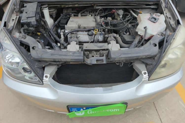 Used Buick GL8 2006 Lu Zun 3.0L XT Navigation Edition Engine Bay