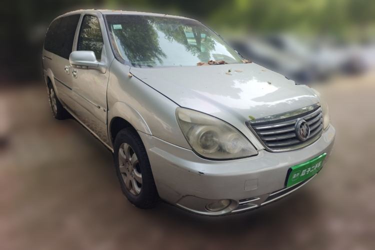 Used Buick GL8 2006 Lu Zun 3.0L CT Comfort Edition Front Right 45 Deg