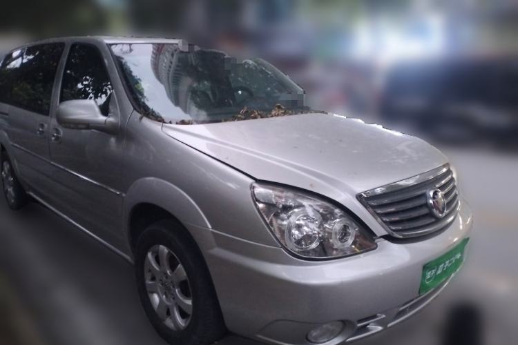 Used Buick GL8 2006 Lu Zun 3.0L GT Elite Edition Front Right 45 Deg