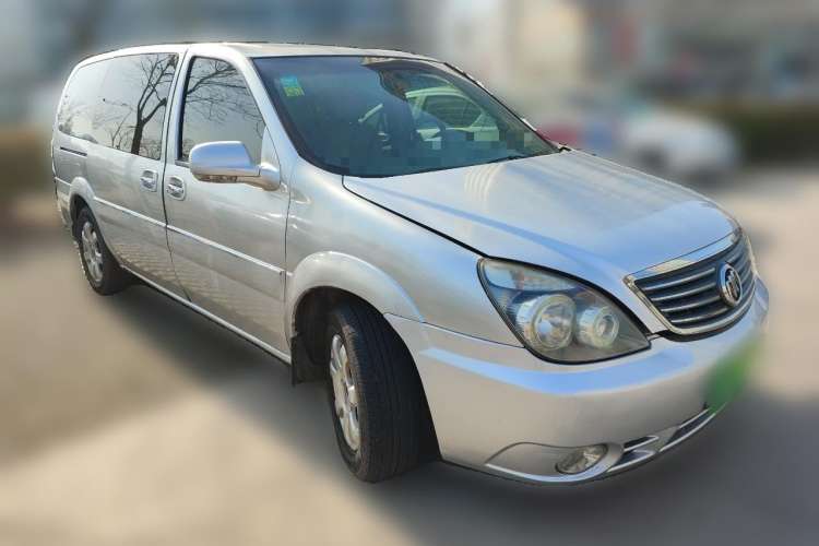 Used Buick GL8 2006 Lu Zun 3.0L XT Navigation Edition Front Right 45 Deg