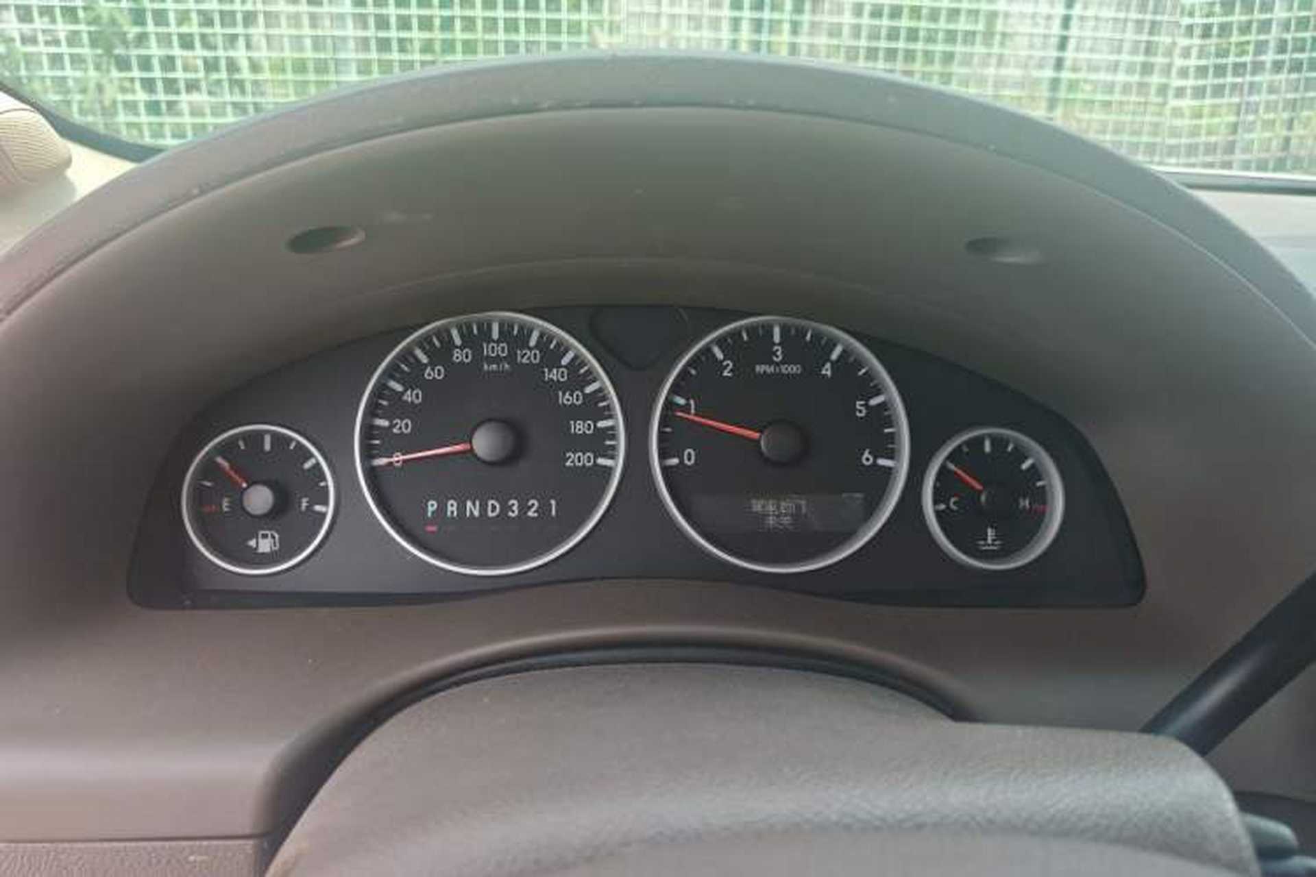 Used Buick GL8 2006 Lu Zun 3.0L GT Elite Edition Instrument Cluster