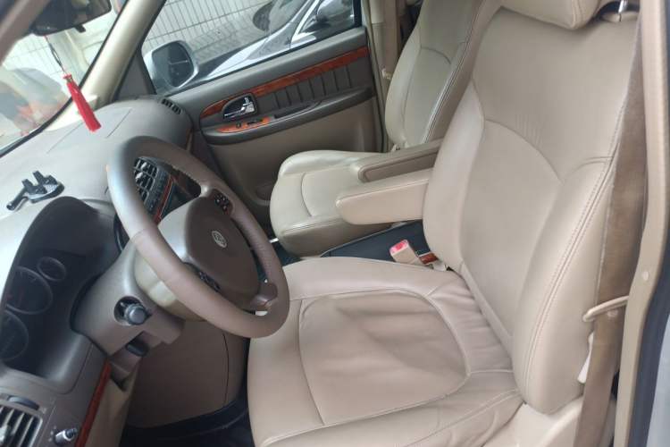 Used Buick GL8 2006 Lu Zun 3.0L GT Elite Edition Left Front Seat