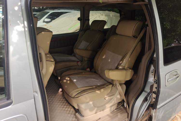 Used Buick GL8 2006 Lu Zun 3.0L CT Comfort Edition Left Rear Seat