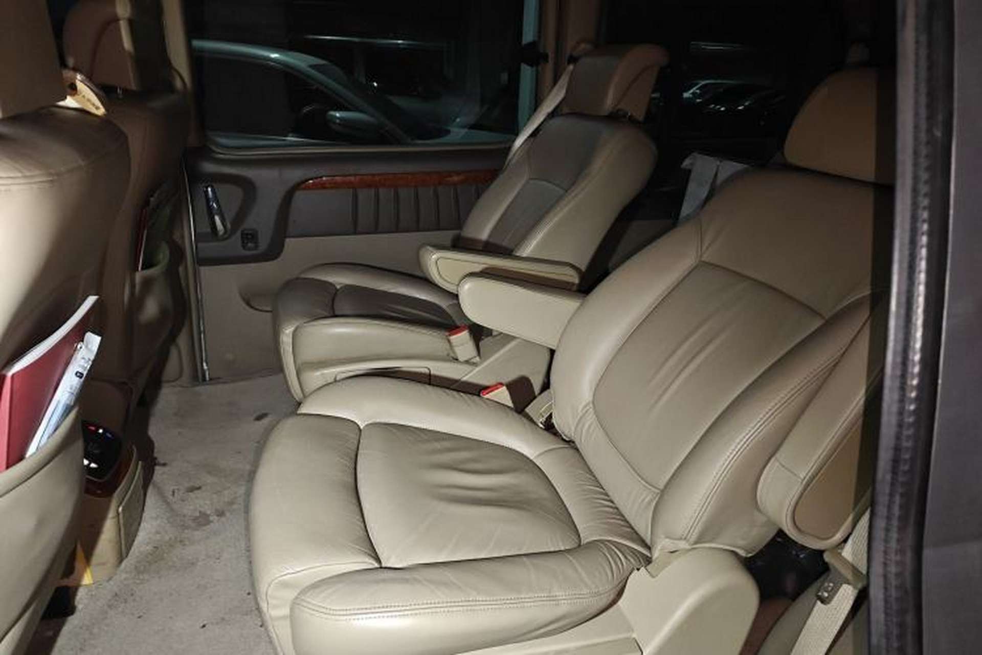 Used Buick GL8 2006 Lu Zun 3.0L LT Luxury Edition Left Rear Seat