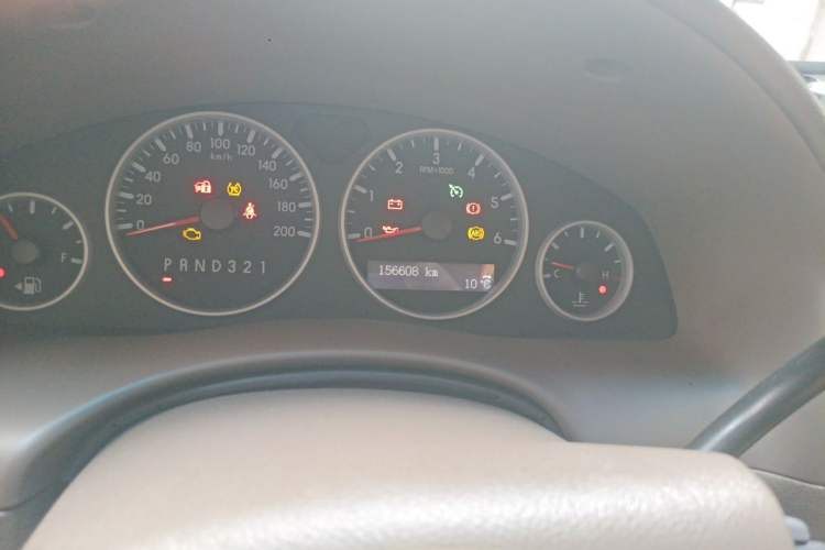Used Buick GL8 2006 Lu Zun 3.0L GT Elite Edition Odometer Close Up