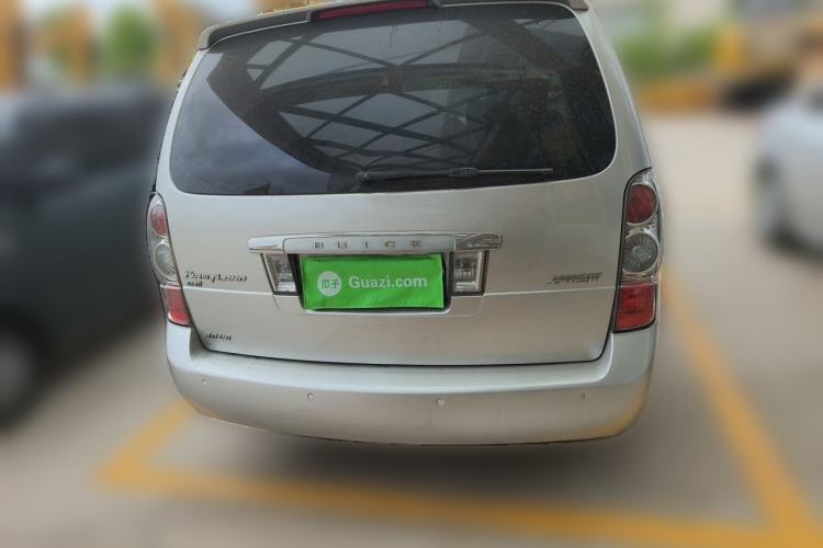Used Buick GL8 2006 Lu Zun 3.0L XT Navigation Edition Rear