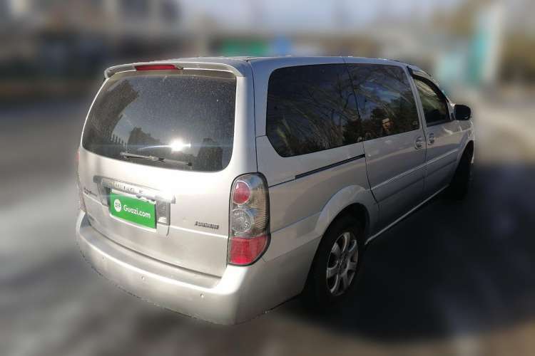 Used Buick GL8 2006 Lu Zun 3.0L GT Elite Edition Rear Right 45 Deg