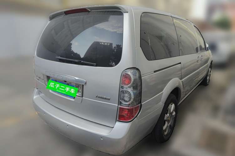 Used Buick GL8 2006 Lu Zun 3.0L LT Luxury Edition Rear Right 45 Deg