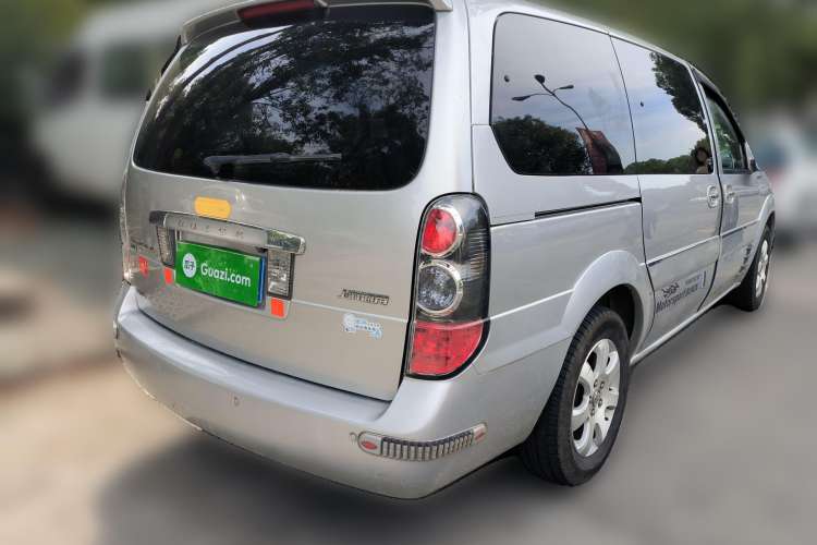 Used Buick GL8 2006 Lu Zun 3.0L XT Navigation Edition Rear Right 45 Deg