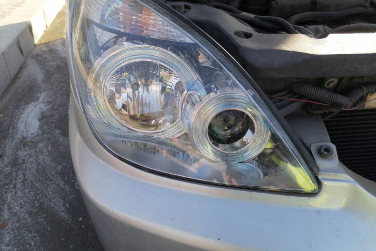 Used Buick GL8 2006 Lu Zun 3.0L GT Elite Edition Right Front Headlight