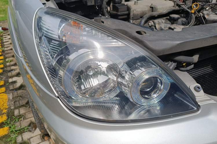 Used Buick GL8 2006 Lu Zun 3.0L GT Elite Edition Right Front Headlight