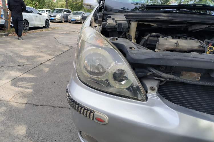 Used Buick GL8 2006 Lu Zun 3.0L XT Navigation Edition Right Front Headlight