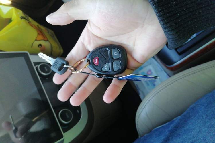 Used Buick GL8 2006 Lu Zun 3.0L GT Elite Edition Vehicle Key