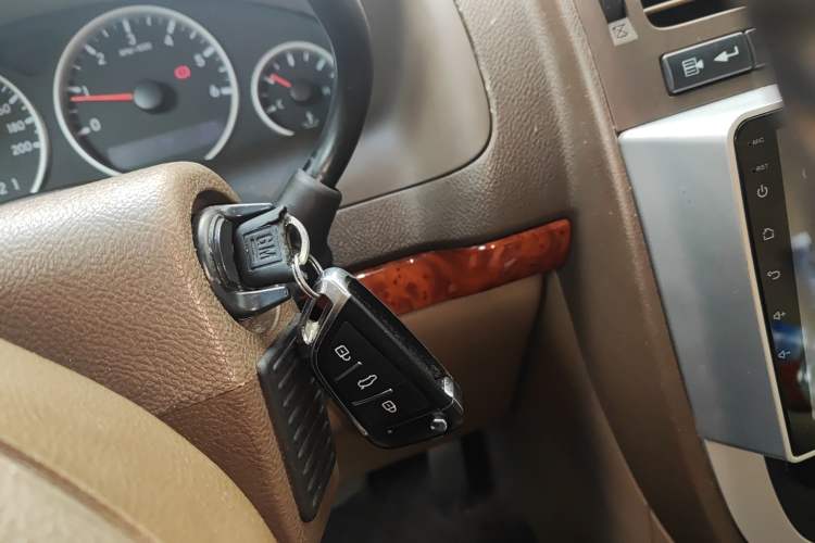 Used Buick GL8 2006 Lu Zun 3.0L LT Luxury Edition Vehicle Key