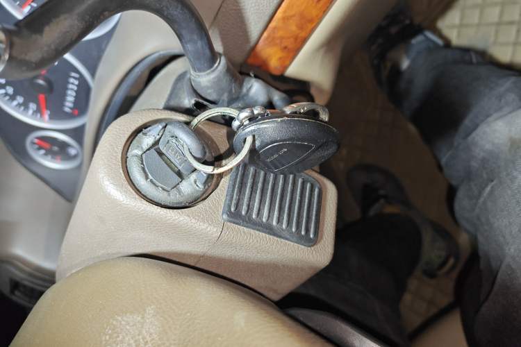 Used Buick GL8 2006 Lu Zun 3.0L LT Luxury Edition Vehicle Key