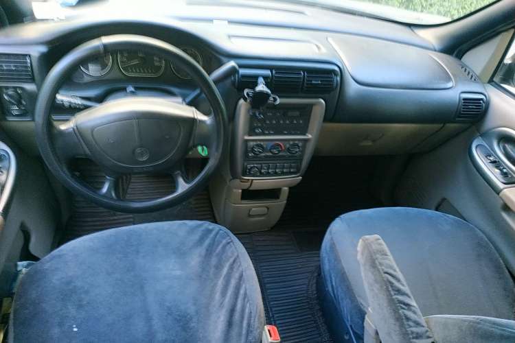Used Buick GL8 2007 2.5L GT Elite Edition Center Console