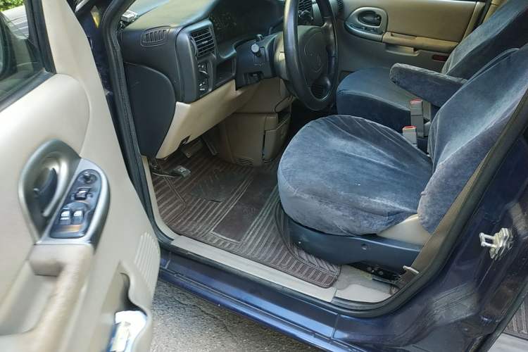Used Buick GL8 2007 2.5L GT Elite Edition Driver Seat