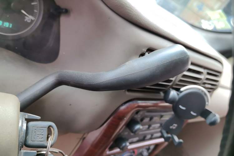 Used Buick GL8 2007 2.5L GT Elite Edition Gear Lever