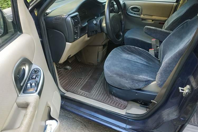 Used Buick GL8 2007 2.5L GT Elite Edition Left Front Seat