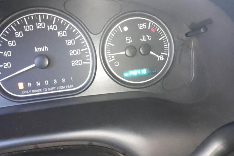Used Buick GL8 2007 2.5L GT Elite Edition Odometer Close Up