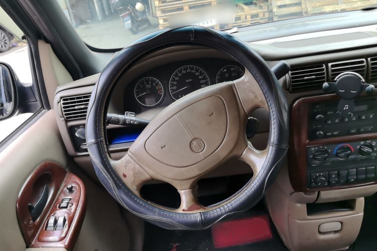 Used Buick GL8 2007 2.5L GT Elite Edition Steering Wheel