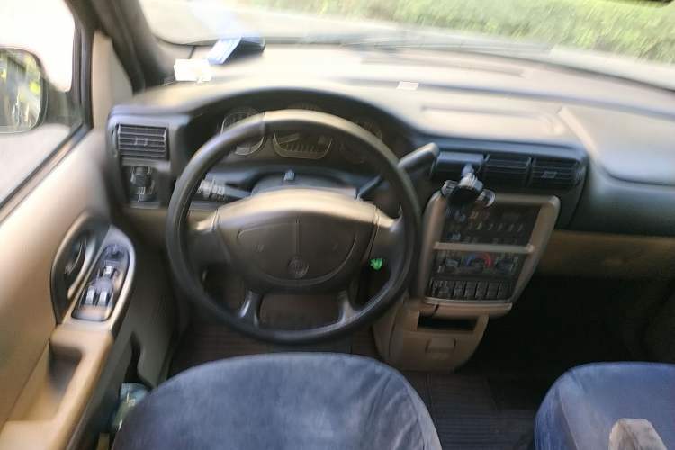 Used Buick GL8 2007 2.5L GT Elite Edition Steering Wheel