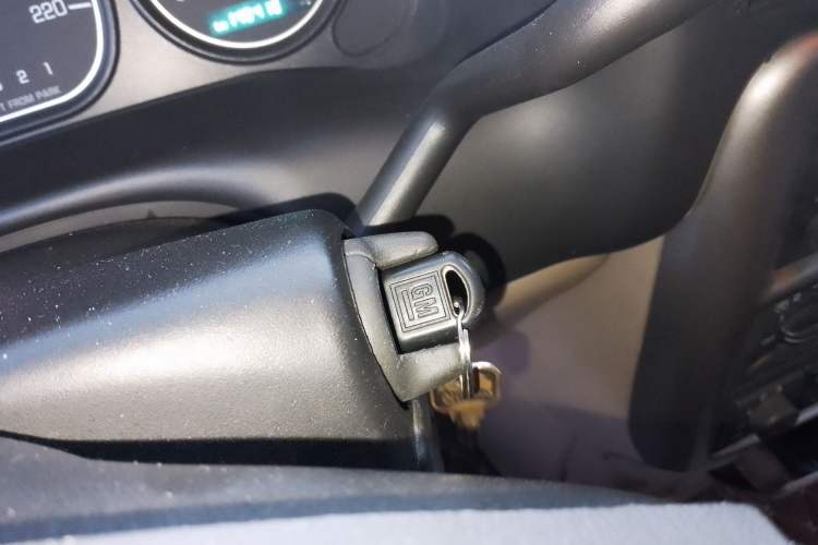 Used Buick GL8 2007 2.5L GT Elite Edition Vehicle Key
