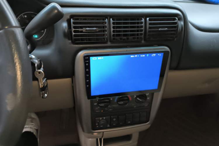 Used Buick GL8 2007 2.5L GT Elite Edition Audio And AC Panel