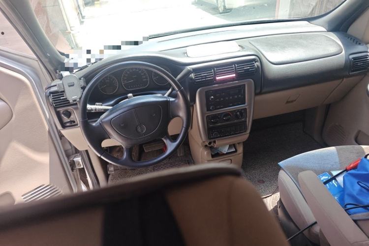 Used Buick GL8 2007 2.5L GT Elite Edition Center Console