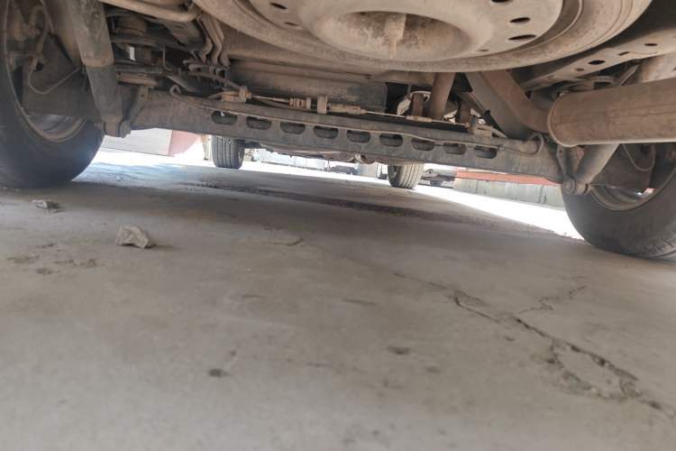 Used Buick GL8 2007 2.5L GT Elite Edition Chassis Rear