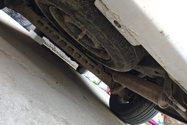 Used Buick GL8 2007 2.5L GT Elite Edition Chassis Rear