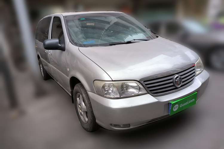 Used Buick GL8 2007 2.5L GT Elite Edition Front Right 45 Deg