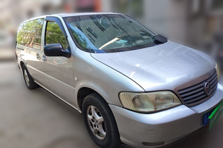 Used Buick GL8 2007 2.5L GT Elite Edition Front Right 45 Deg