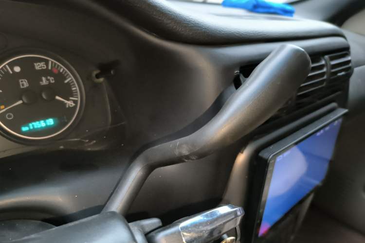 Used Buick GL8 2007 2.5L GT Elite Edition Gear Lever