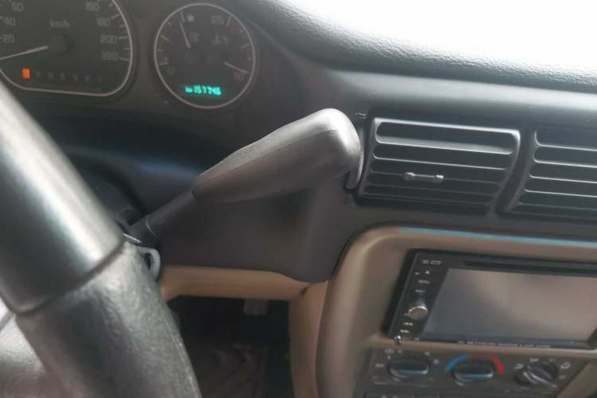 Used Buick GL8 2007 2.5L GT Elite Edition Gear Lever