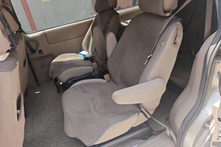 Used Buick GL8 2007 2.5L GT Elite Edition Left Rear Seat