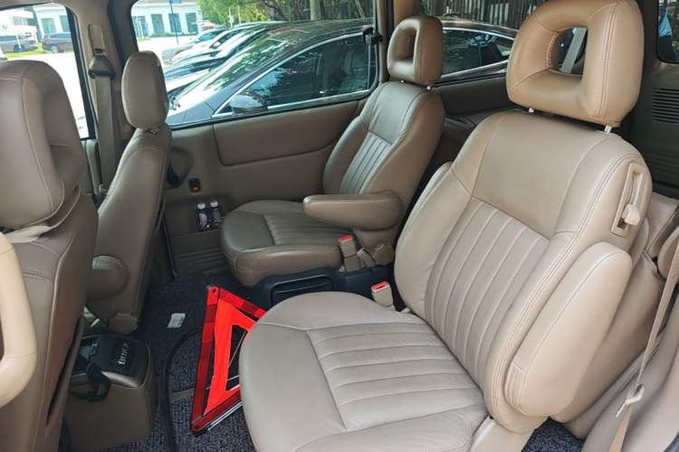 Used Buick GL8 2007 2.5L GT Elite Edition Left Rear Seat