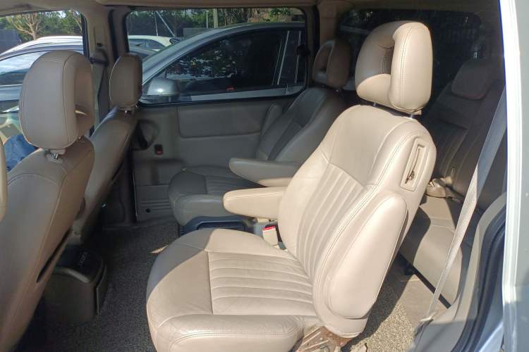 Used Buick GL8 2007 2.5L GT Elite Edition Left Rear Seat